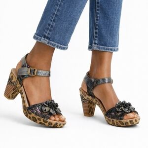 Spring Step L'Artiste Leather French heels sandals Size 6